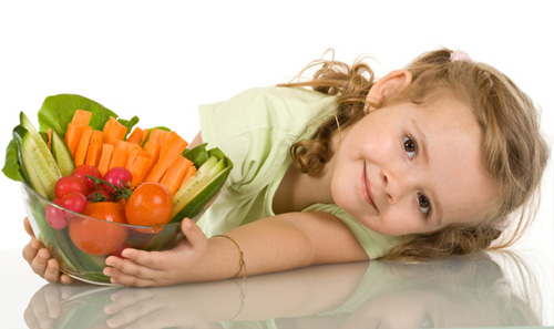 Как можно приучить ребенка к правильному и здоровому питанию