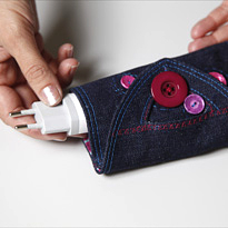 Как сделать чехол для телефона и зарядного устройства из джинсовой ткани