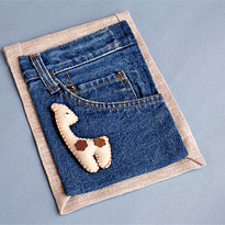 Как сделать навесной карман для косметики из старых джинсов